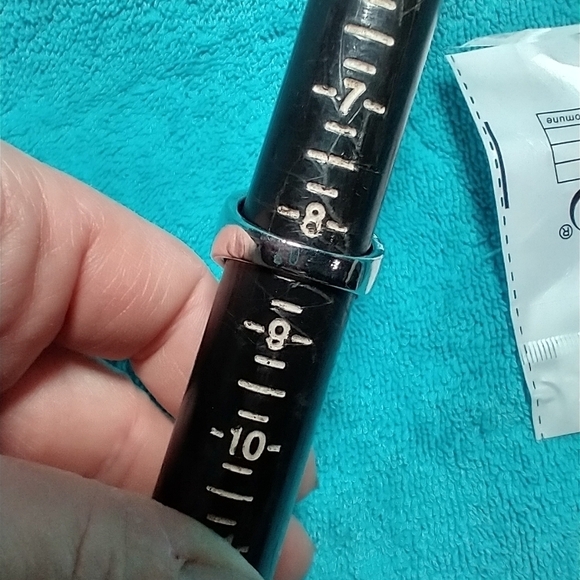 Silvertone blue stone weave ring wide - Picture 2 of 4